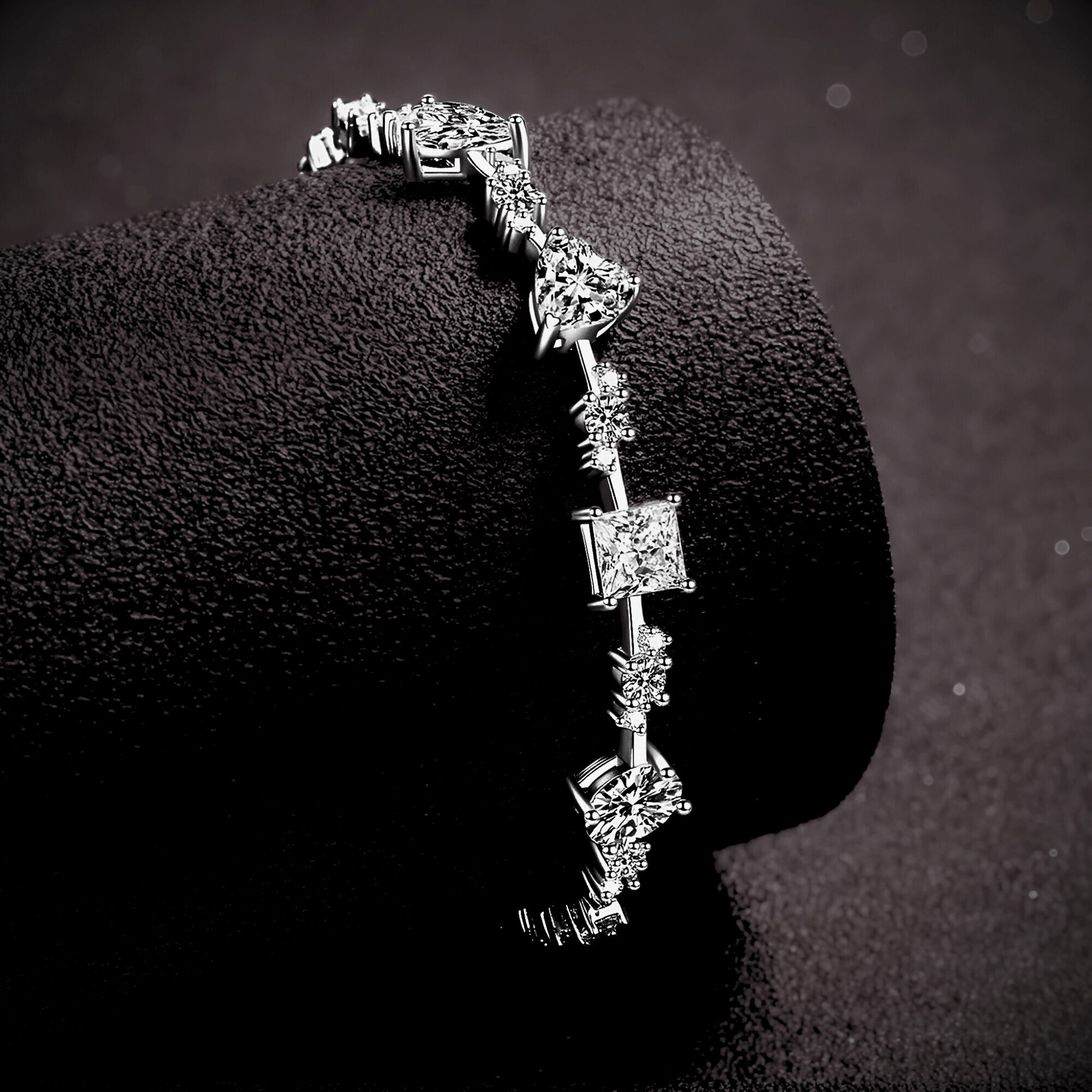 Meridian Link - 6.2ct Moissanite tennis Bracelet in 925 sterling silver