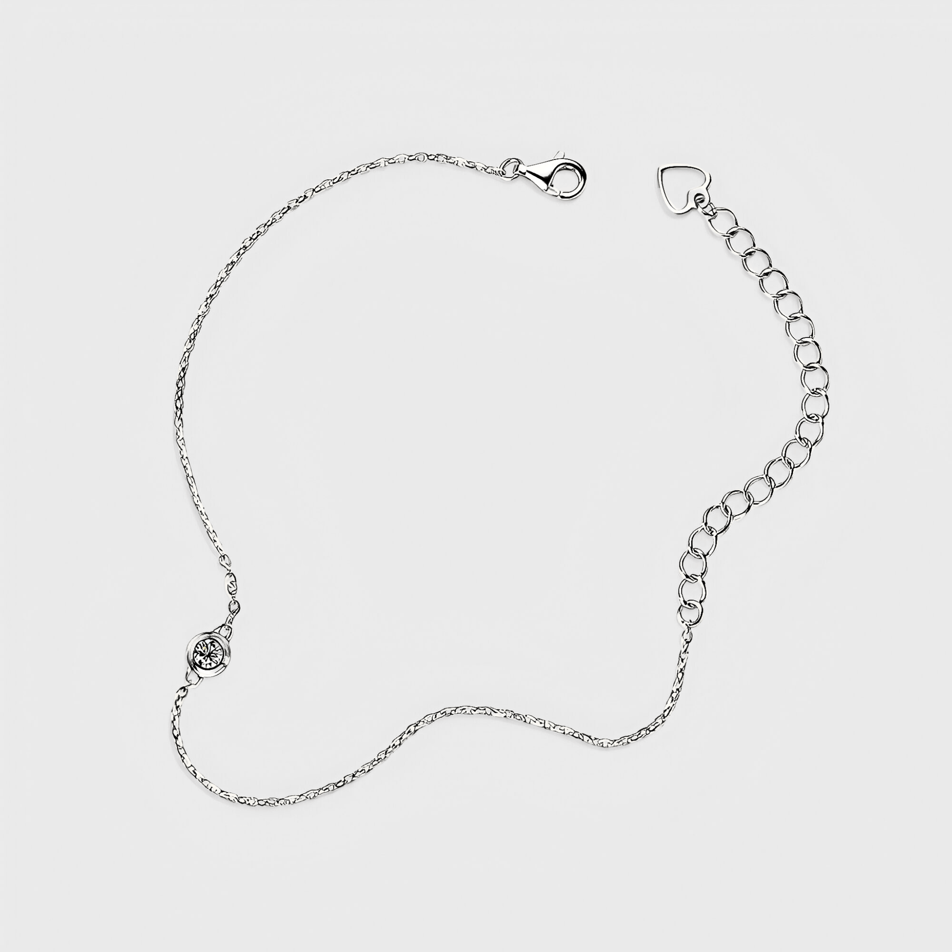 Sola Bracelet - Sola Bracelet - a 925 silver moissanite bracelet featuring 0.1 carat of white moissanite.