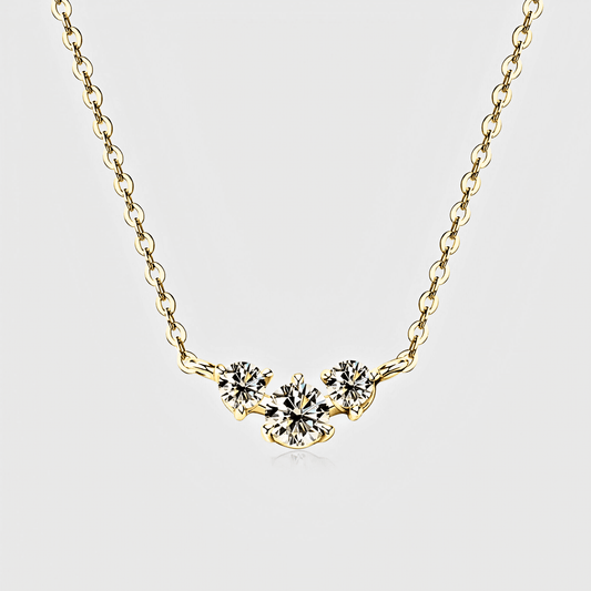Cosima Pendant 0.5ct - Inlaid Moissanite necklace in 18k gold.