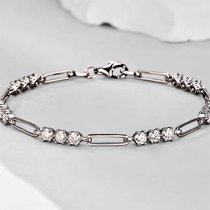 Urbino Link - 1.8 ct Moissanite Bracelet in 925 sterling silver.