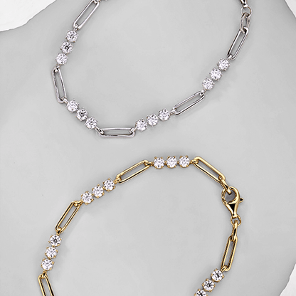 Urbino Link - 1.8 ct Moissanite Bracelet showcasing silver and gold options.