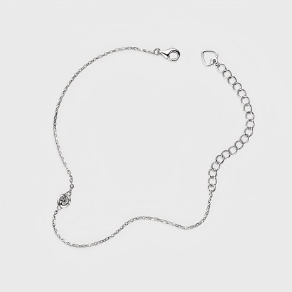 Sola Bracelet - Sola Bracelet - a 925 silver moissanite bracelet featuring 0.1 carat of white moissanite.
