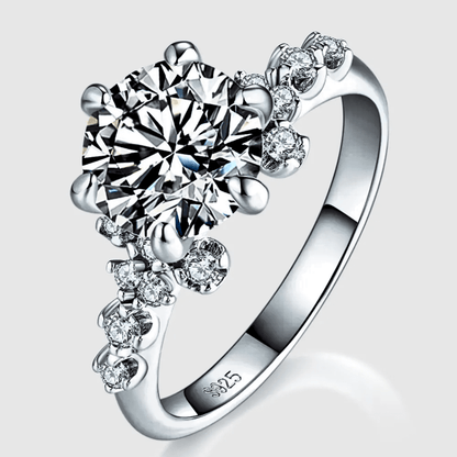 Dama Ring 2ct - A moissanite solitaire ring in 925 sterling silver. | silver moissanite ring