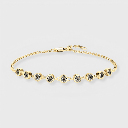 Solenne Bracelet 0.9ct - Inlaid Moissanite Bracelet in 18k gold.